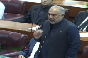 Pakistani Ex-Speaker Claims Discrimination At UAE Hotel After Flight Cancellation