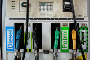 India’s Petrol and Diesel Prices Stay Stable Amid Global Crude Swings