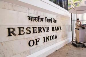 RBI Lengthens Liquidity Absorption to Curb Surge in Banking Cash